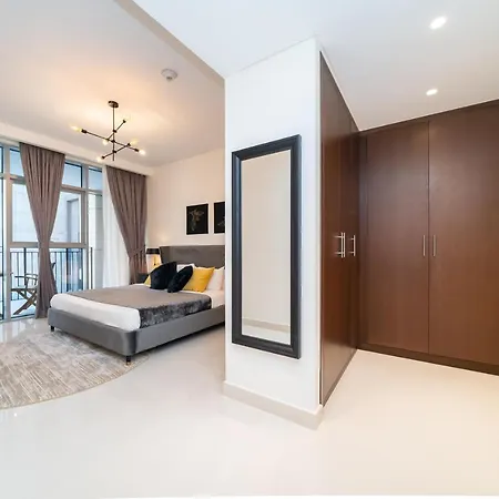 Higuests - Chic Apt With Balcony And Pool Near Burj Khalifa Dubai Exterior photo